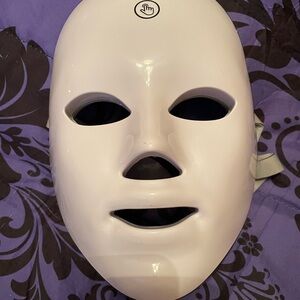 White LED Facial Mask